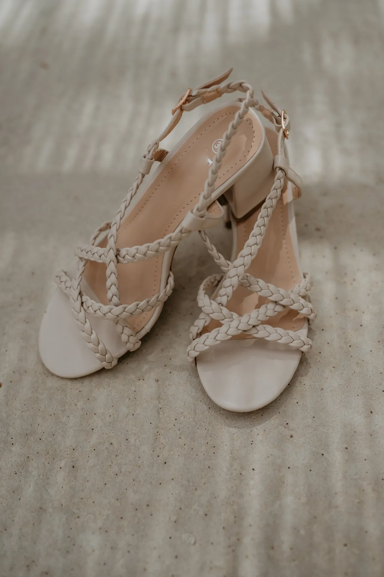 Alto heels I Beige