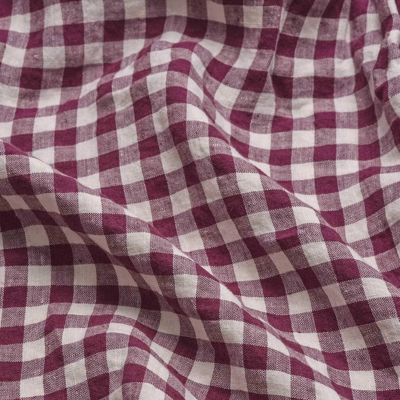 Berry Gingham Linen Blend Pillowcase (Pair)