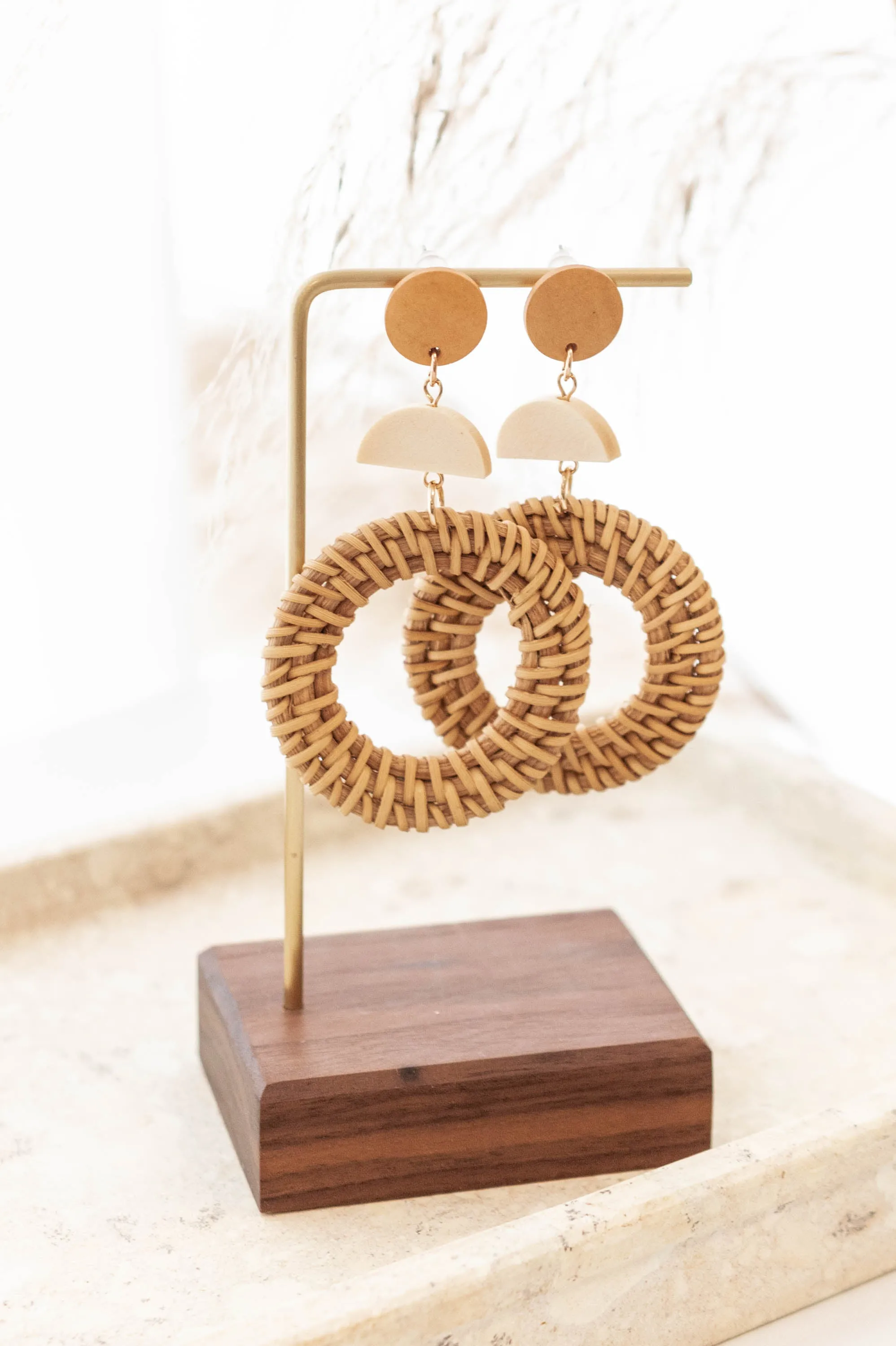 Brunch By the Beach Earrings, Tan