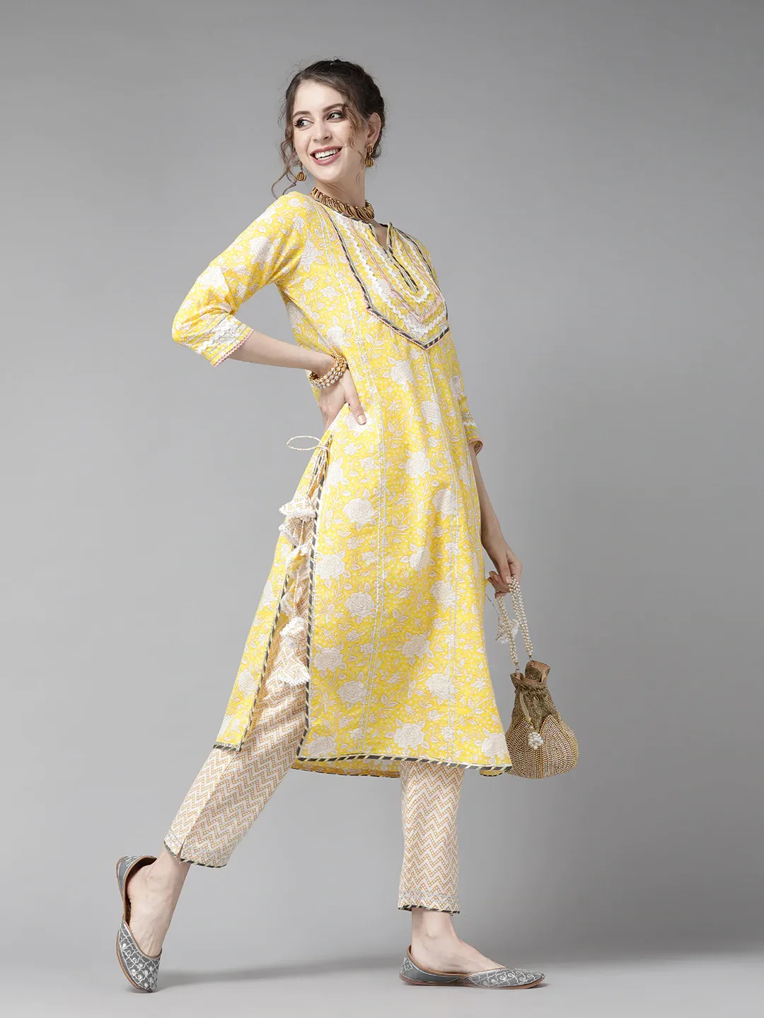 Exquisite Ornated Kurta Trouser Set With Dupatta