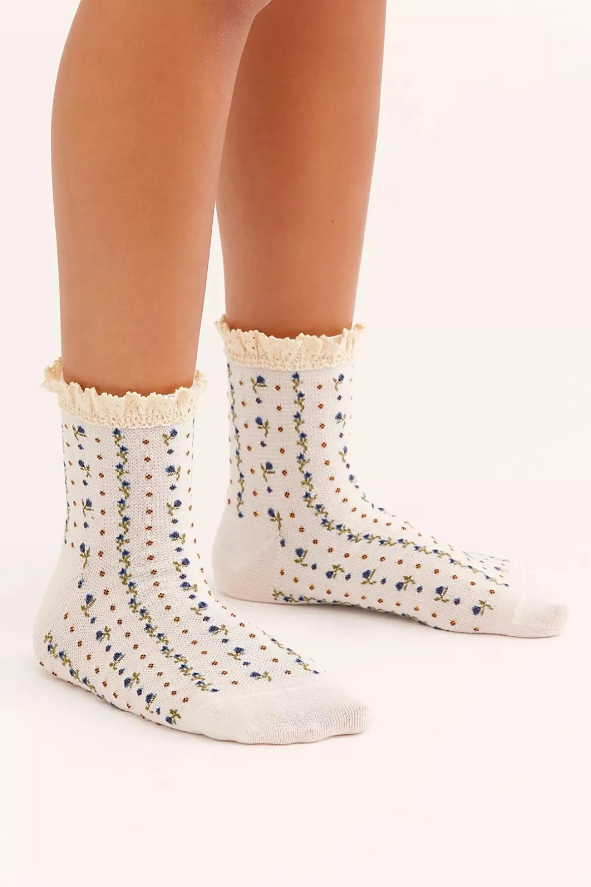 Free People Rosebud Waffle Knit Ankle Socks