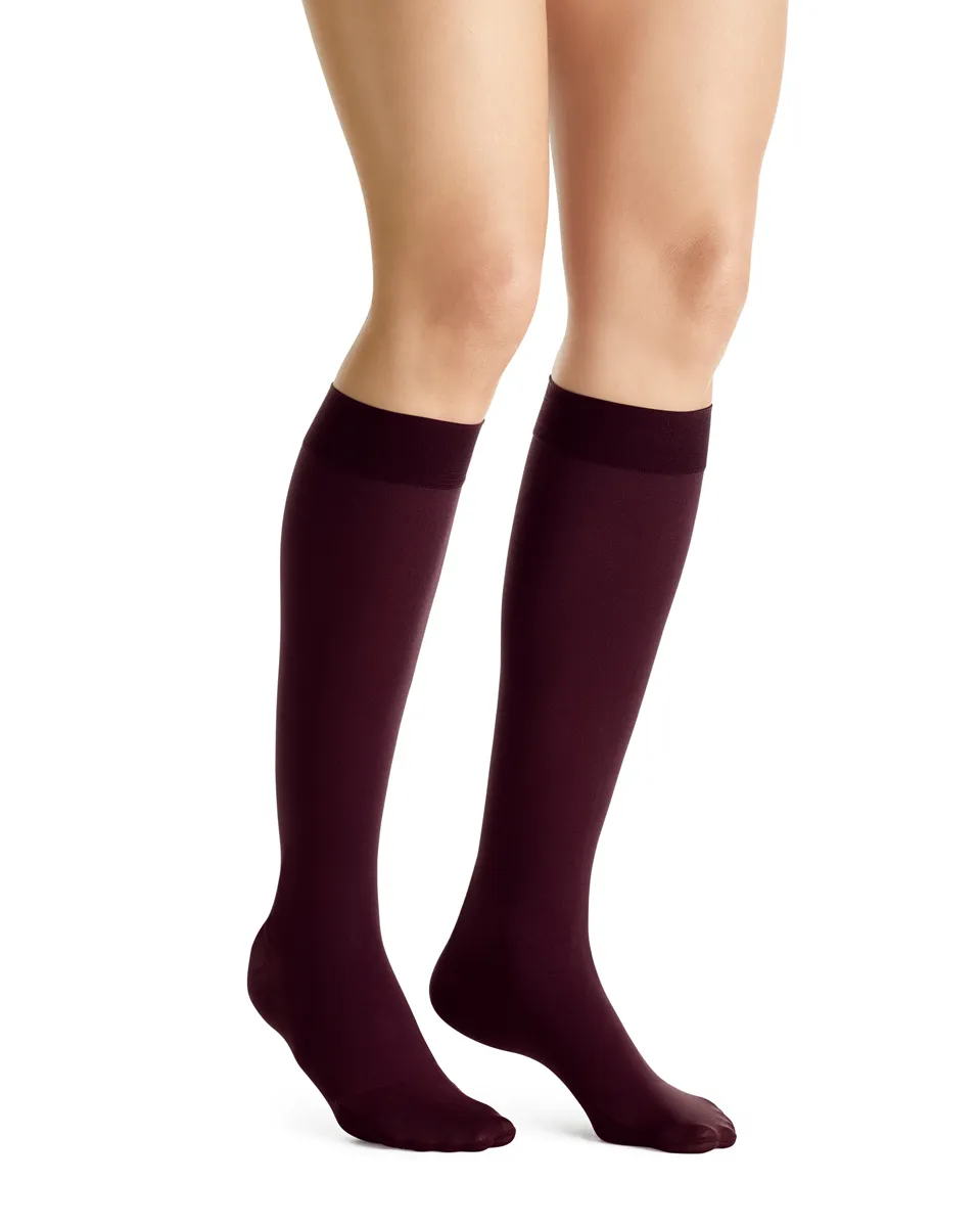 Jobst Opaque SoftFit Closed Toe 15-20 mmHg Knee Highs