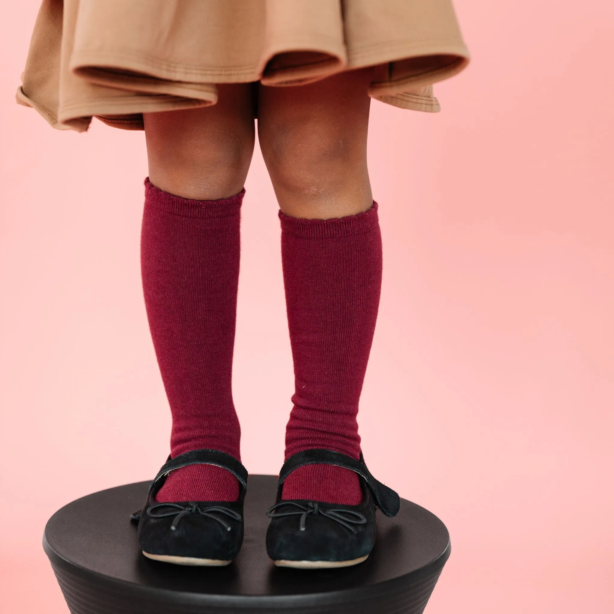 Scalloped Knee High Socks - Burgundy