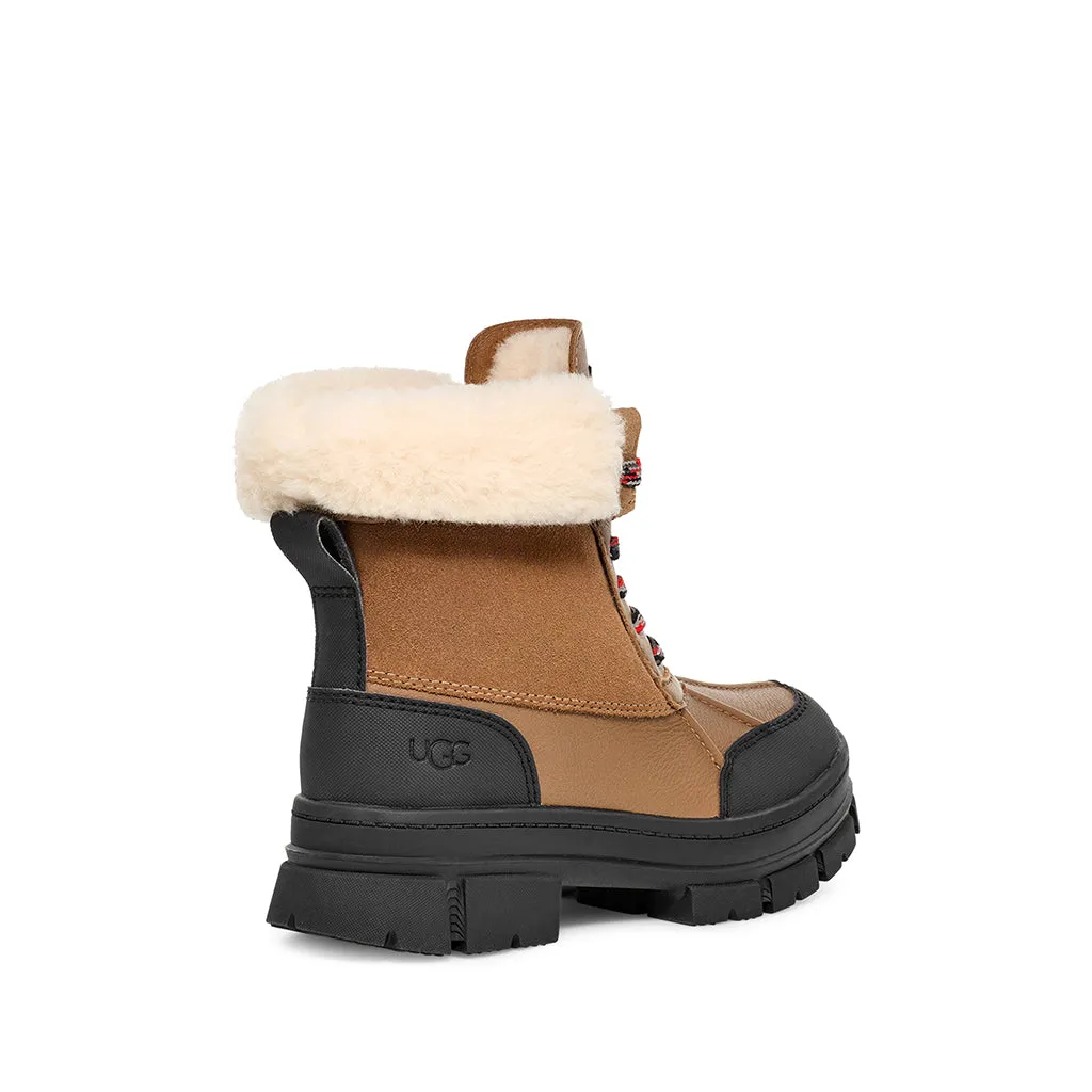 Ugg Women's Ashton Addie in Chestnut